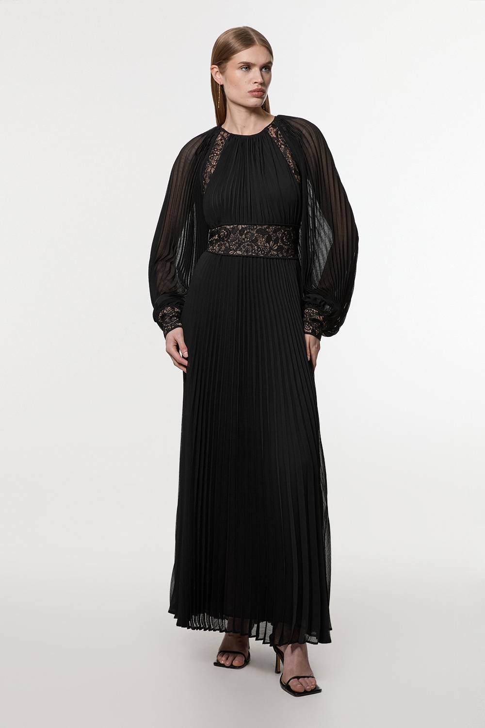 KarenMillen Petite robe maxi en viscose et georgette plissée tissée avec détails en panneau de dentelle transparent