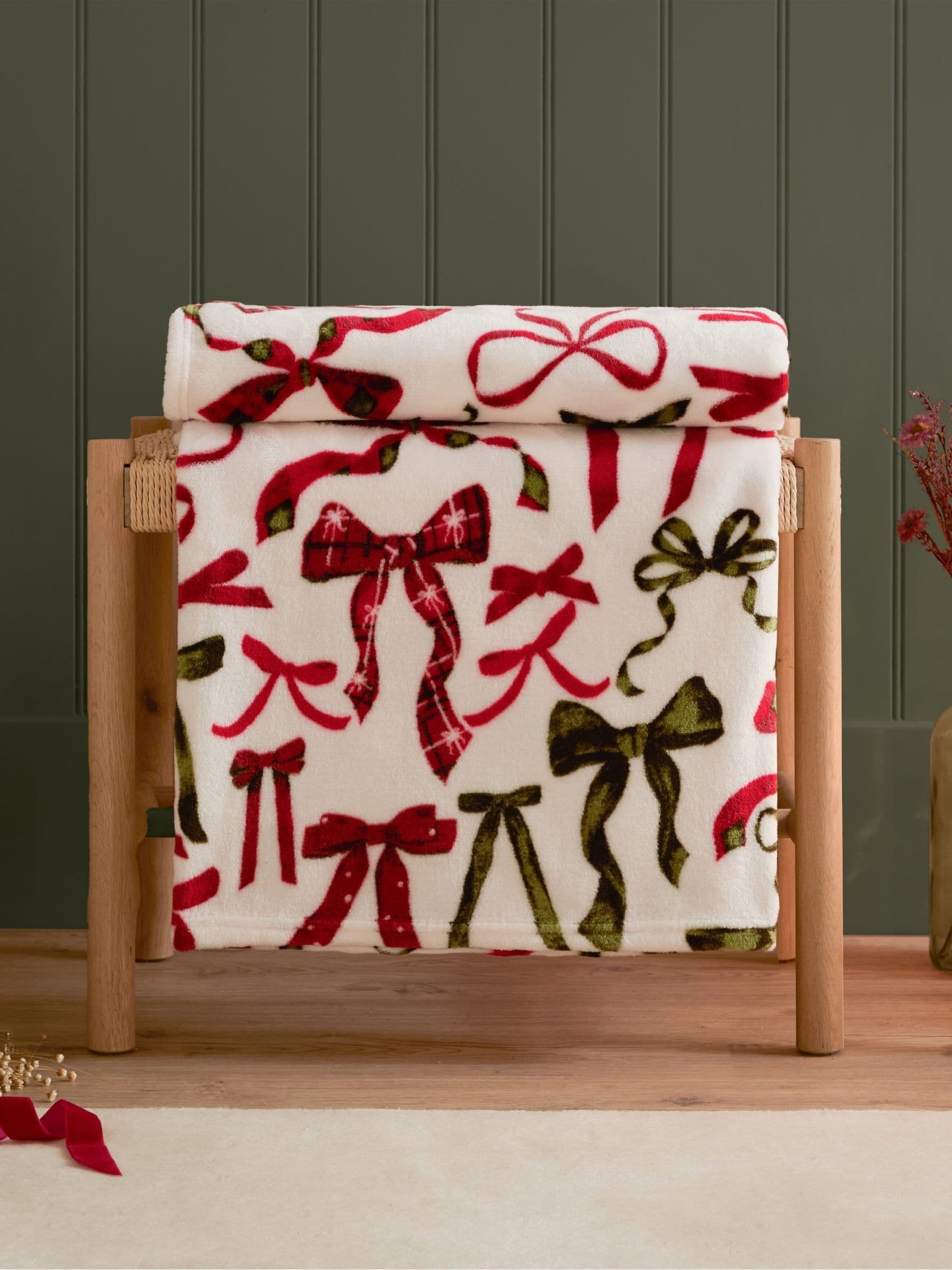 Furn Christmas Festive Bows Printed Fleece Throw