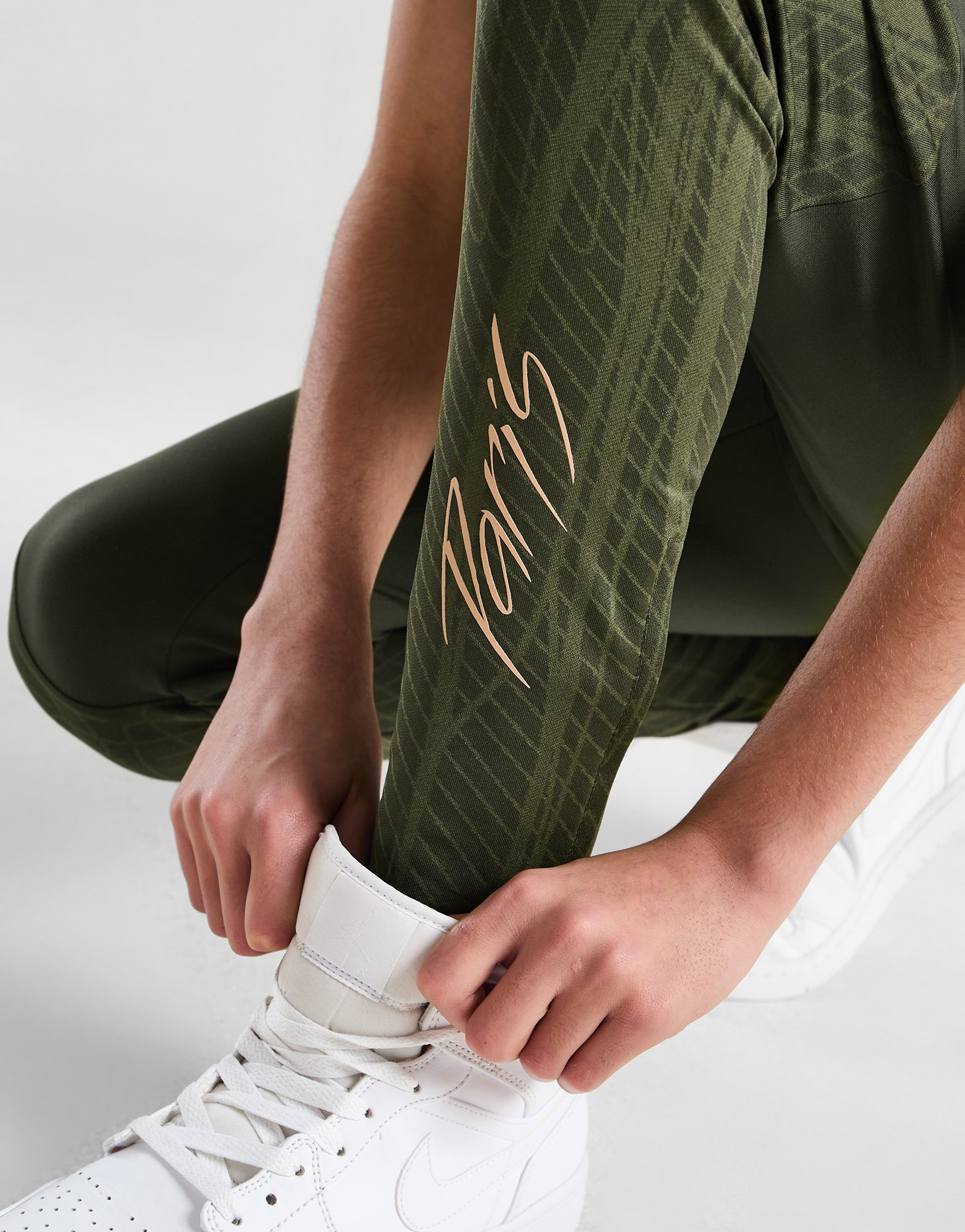 Jordan Paris Saint Germain Strike Fourth Track Pants JNR