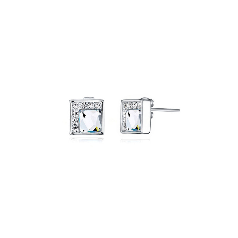Boucles d'oreilles orné de cristaux de Swarovski Blanc et Plaqué Rhodium