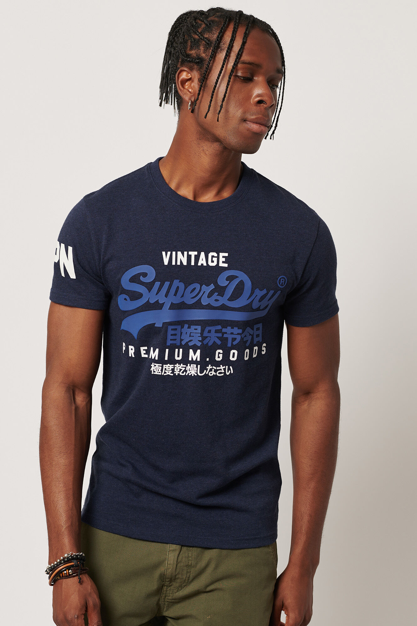 Camiseta de algodão orgânico com logo vintage - azul marinho