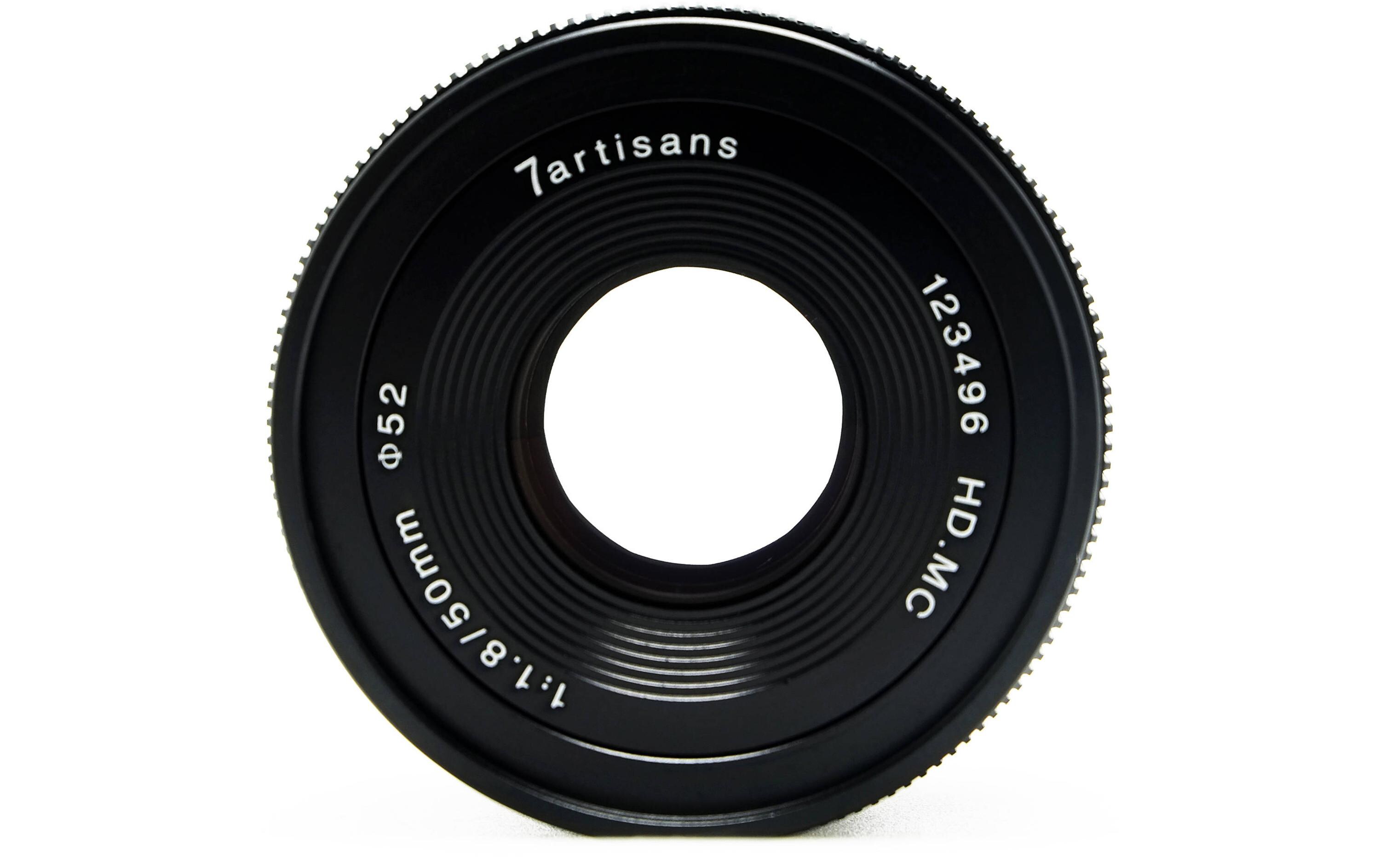 Festbrennweite 50mm F/1.8 – MFTFestbrennweite mit 50 mm Brennweite für APS-C-fähige Kameras