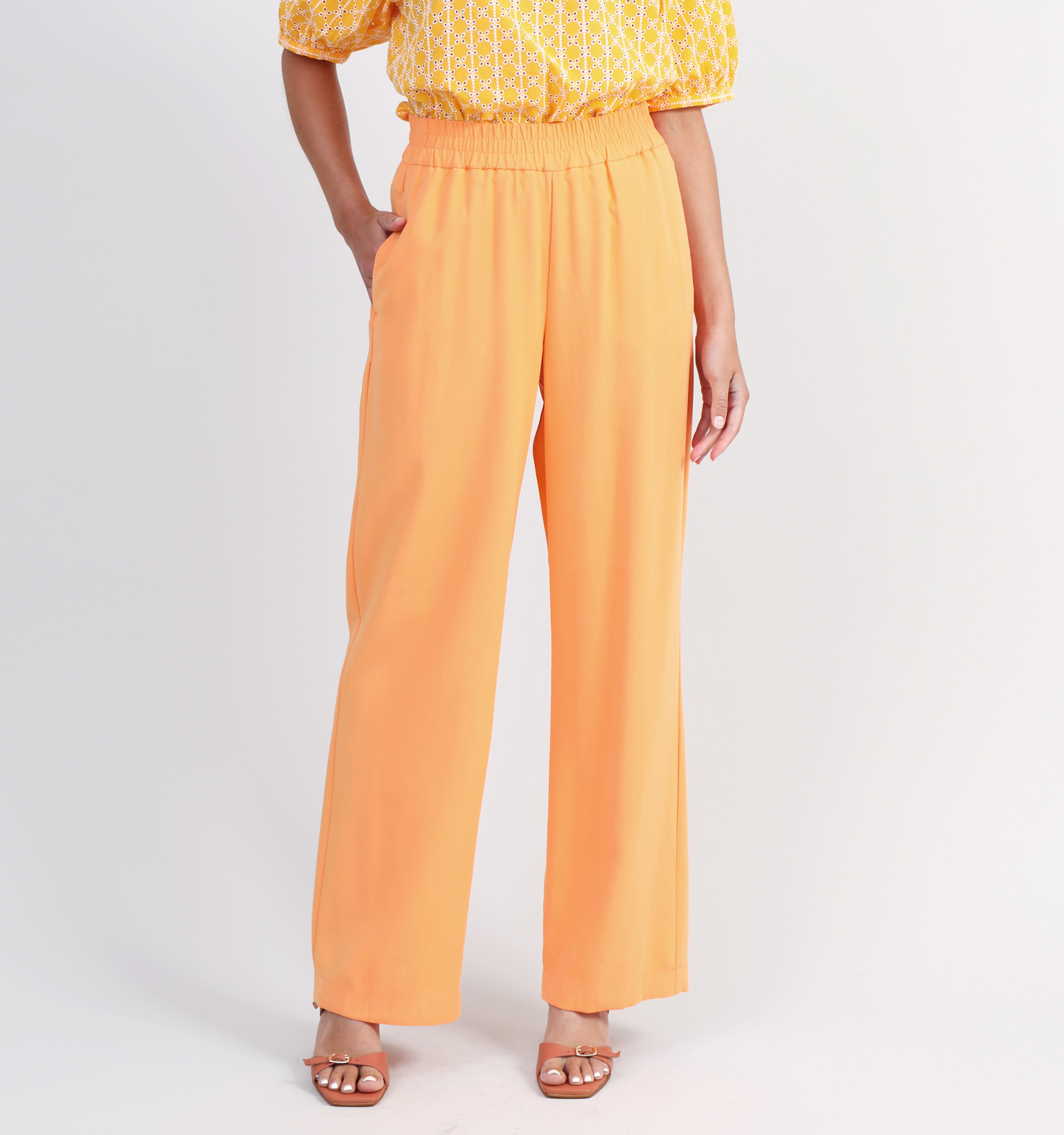 Wijde broek oranje L32