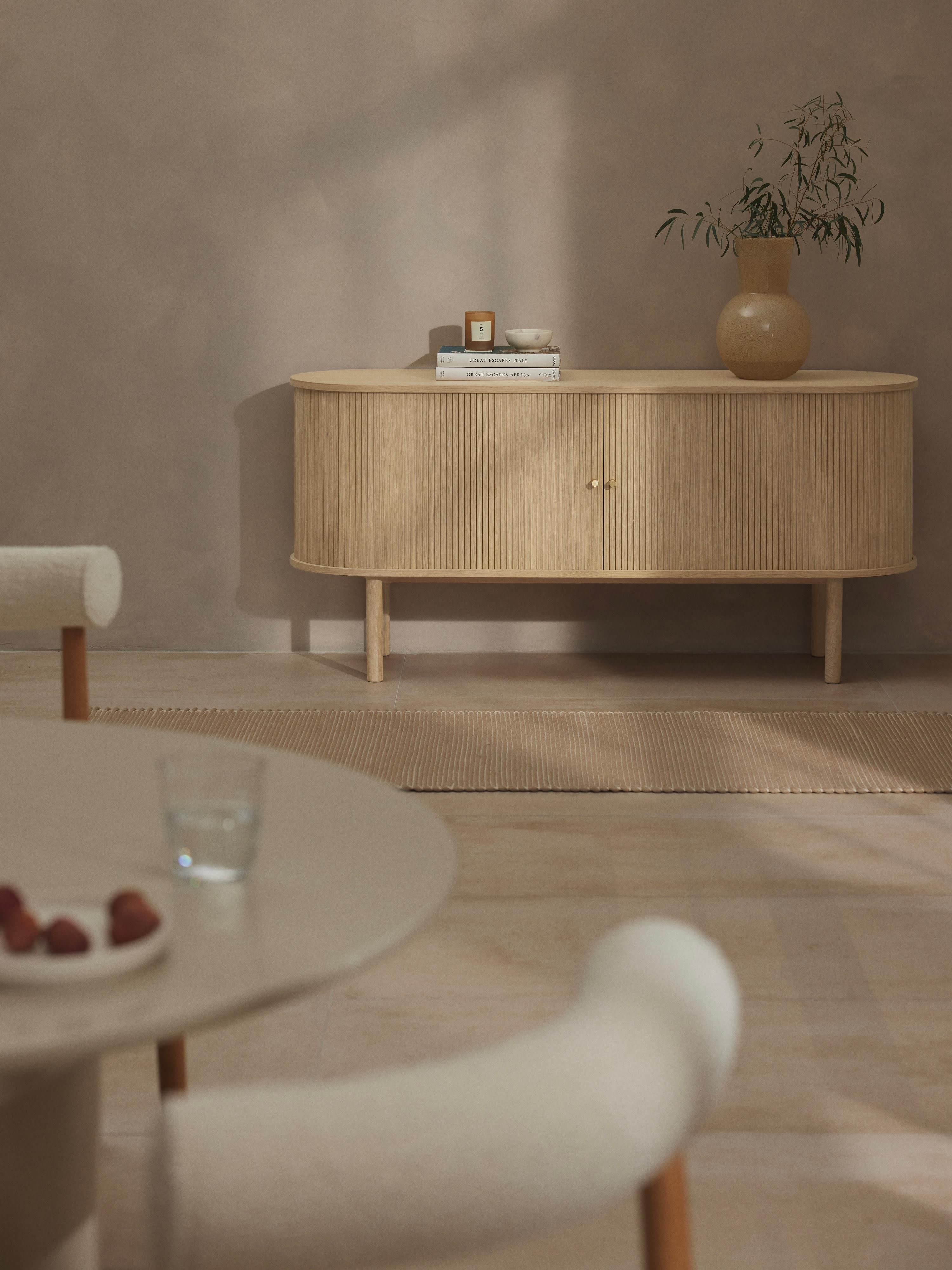 Dressoir Calary met geribde voorzijde