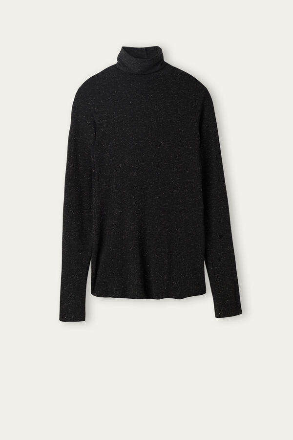 Camiseta leve de gola alta em modal com detalhes em cashmere lamê.