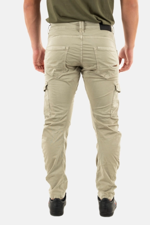 Pantalons Le Temps Des Cerises alban 0451 laurel oak