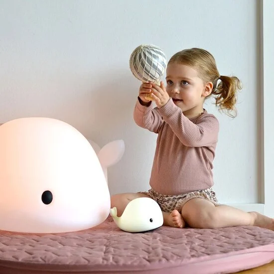 Veilleuse Christian la Baleine   Petit modèle   de               Filibabba