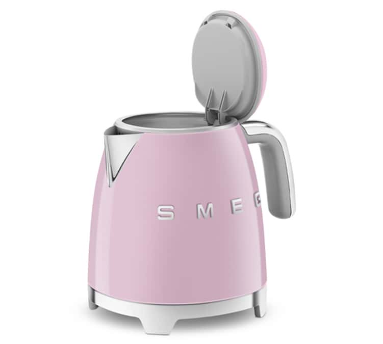 Mini Bouilloire Rose KLF05PKEU 0,8 L - SMEG + Offre Cadeau