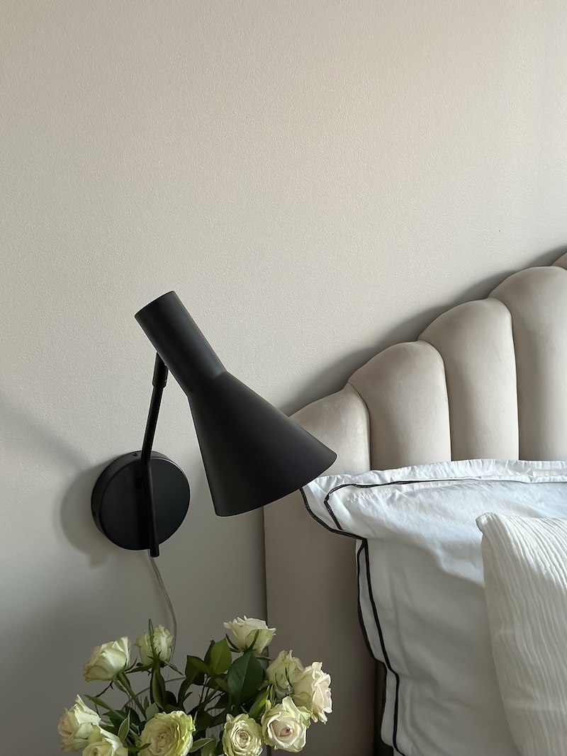 Ceres vegglampe Sort med ledning og bryter E27 max 40W