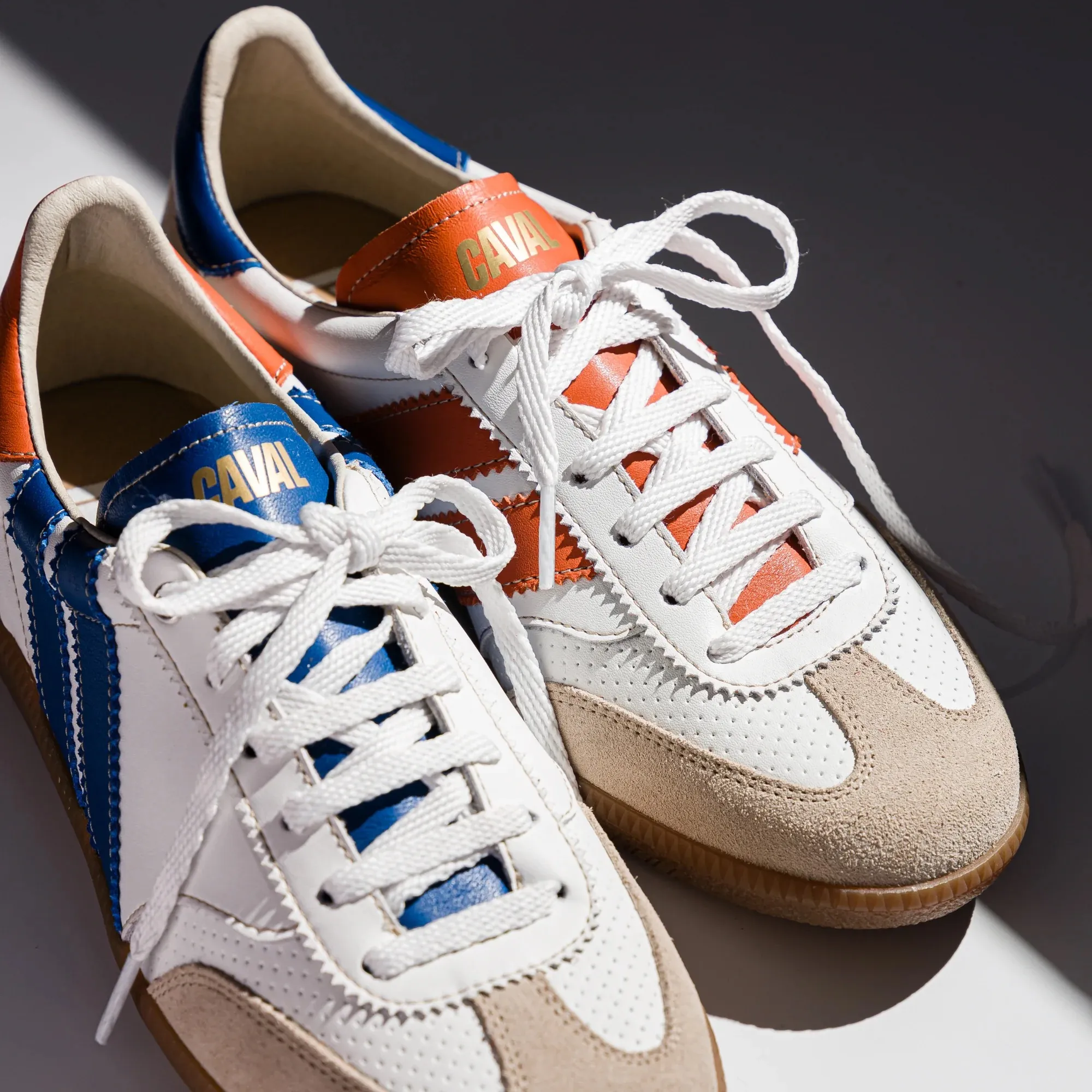 Sneakers Royal Flame Caval