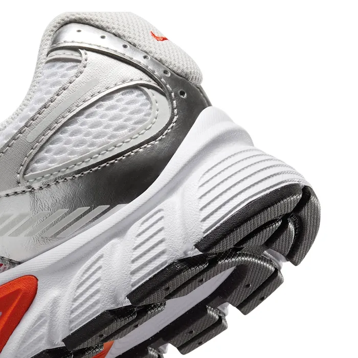 Nike V5 RNR Sneakers Dames