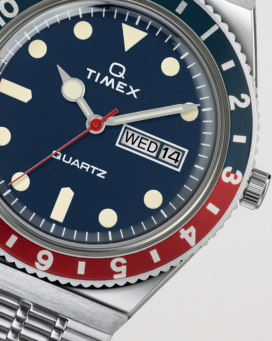 Timex Q Reissue 1979 Silver/Blue Dial