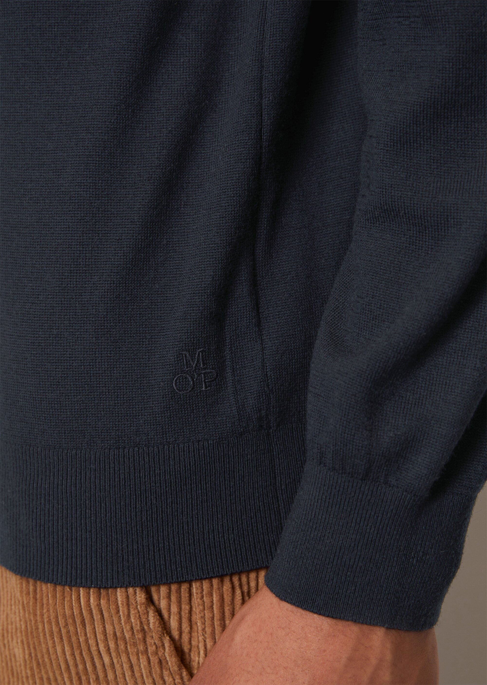Pullover shaped aus leichter und softer Merino-Qualität