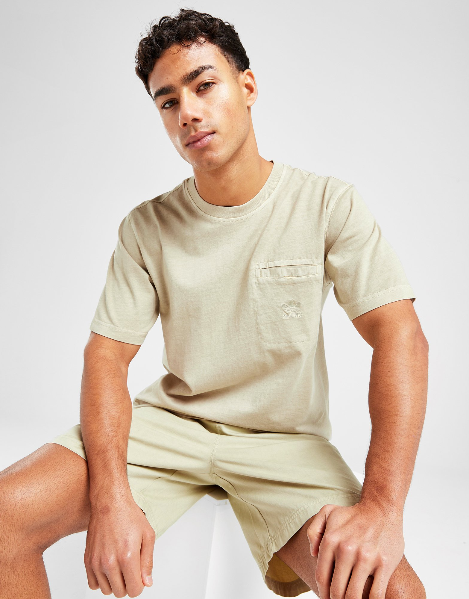 adidas T-shirt poche Trèfle Essentials + Dye