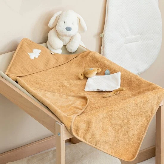 Charlie Cape de Bain et Gant   Caramel        de               Nattou