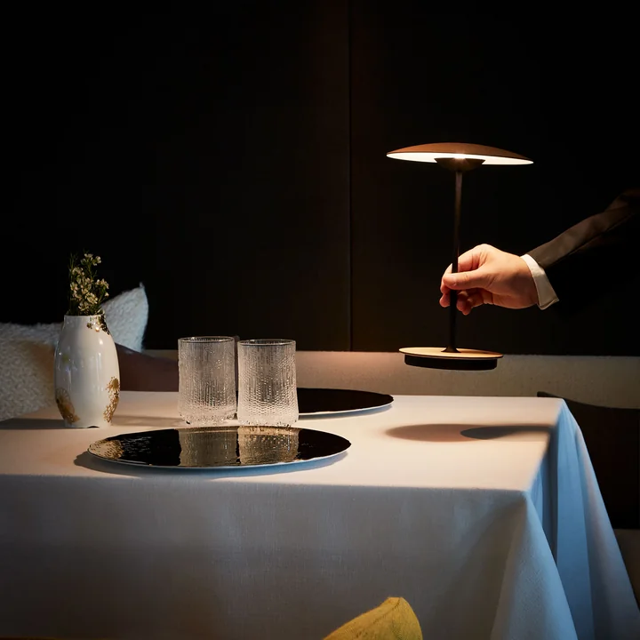marset - Ginger LED Akku-Tischleuchte 20 M, Wenge / weiss