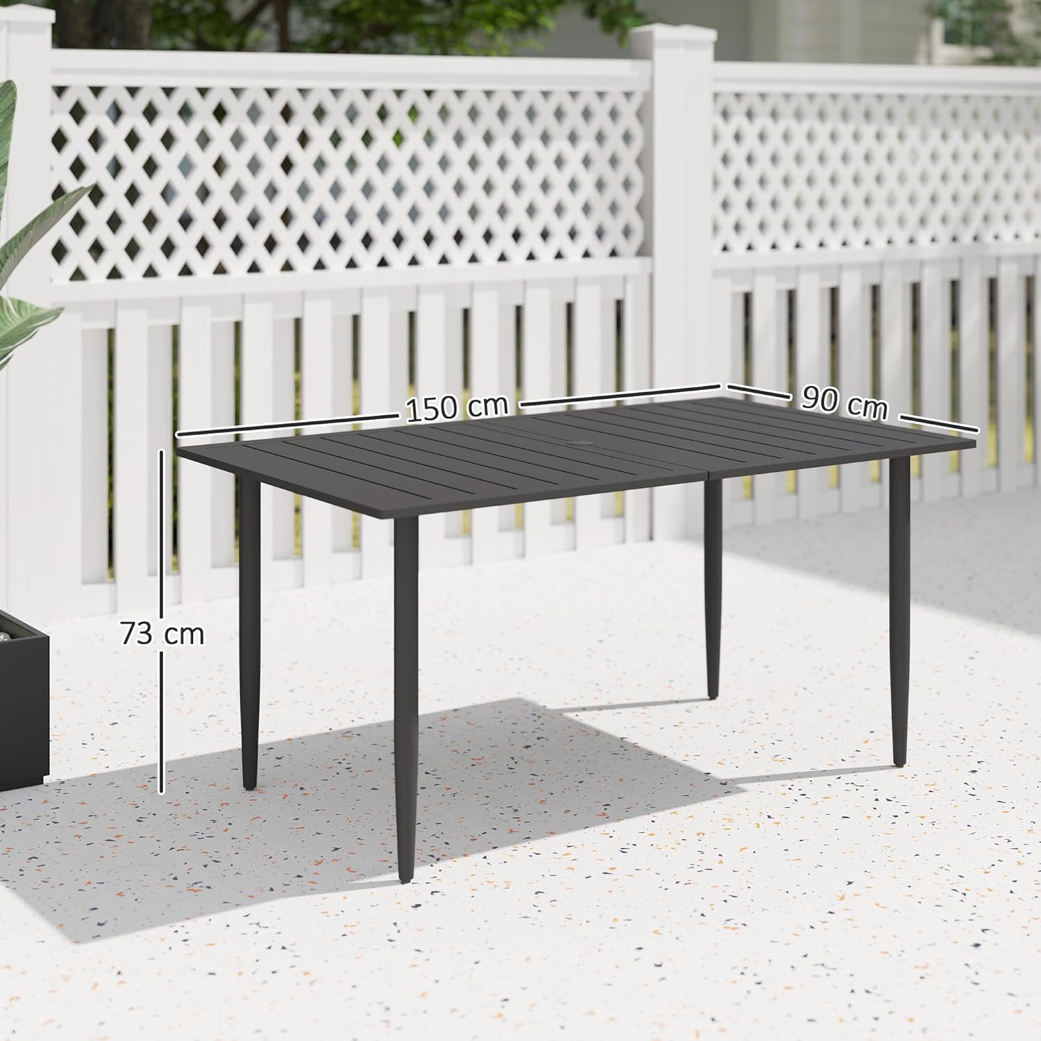 Outsunny Gartentisch 150x90cm, Wetterfest Balkontisch aus Stahl, Balkontisch mit Schirmloch Lamellendesign Outdoor Campingtisch Beistelltisch, rechteckig Terrassentisch für Garten Balkon Schwarz