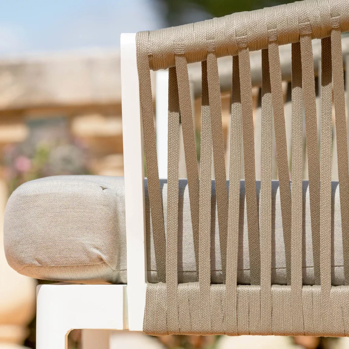 Lot de 2 fauteuils de jardin en aluminium Amalfi Blanc et taupe