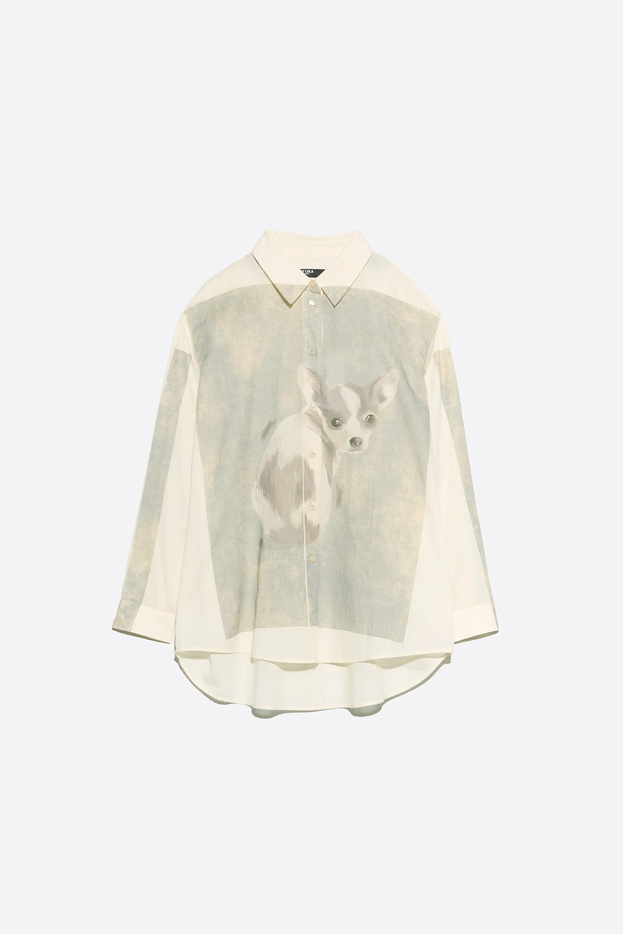 Camisa cinza claro com estampa de chihuahua