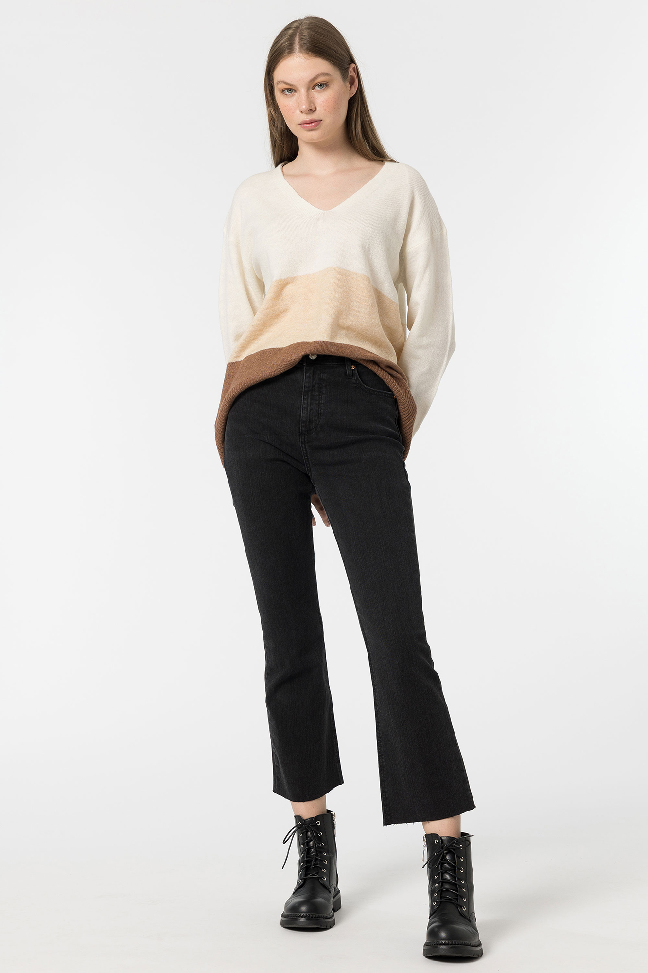 Calça jeans cropped flare de cintura alta Megan