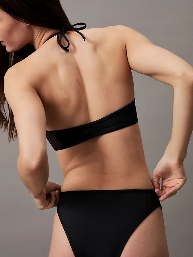 Top de biquíni bandeau com painéis transparentes