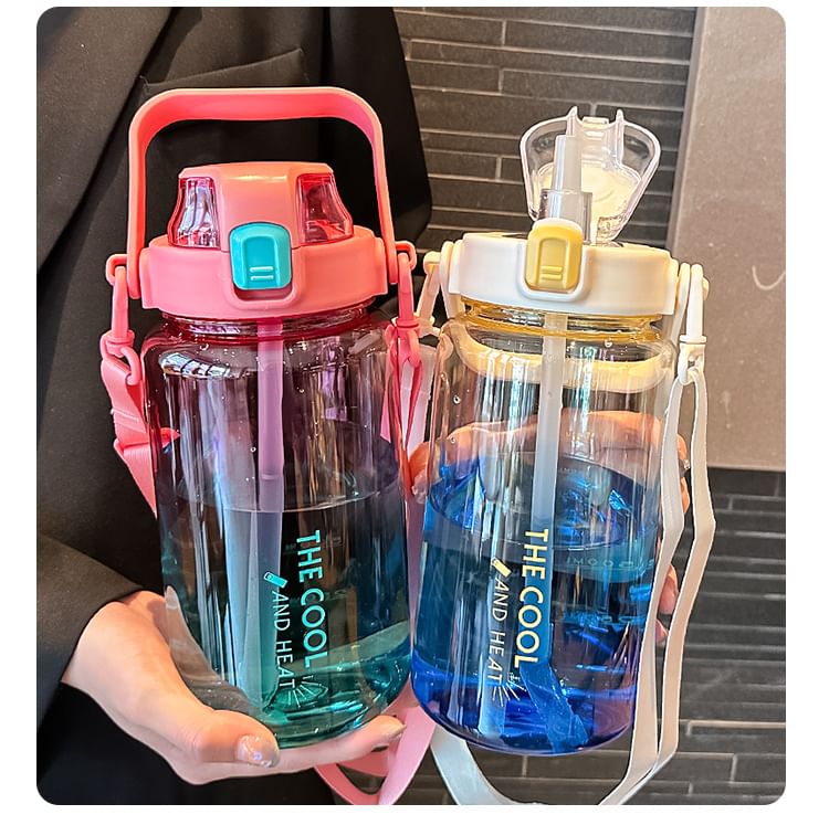 Choyce - Beletterde plastic drinkfles met rietje (verschillende ontwerpen)
