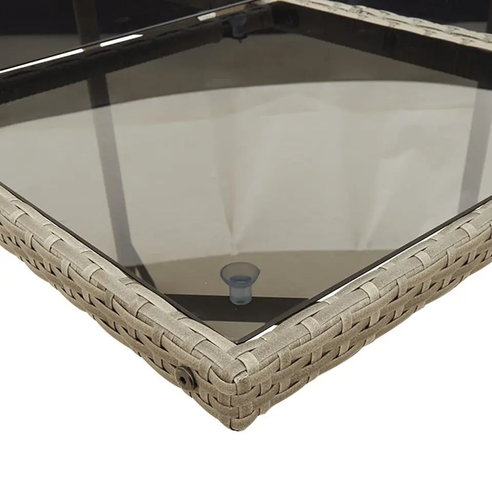 vidaXL - 4-zits Tuinset met donkergrijs kussens - Poly rattan - 110x106 cm