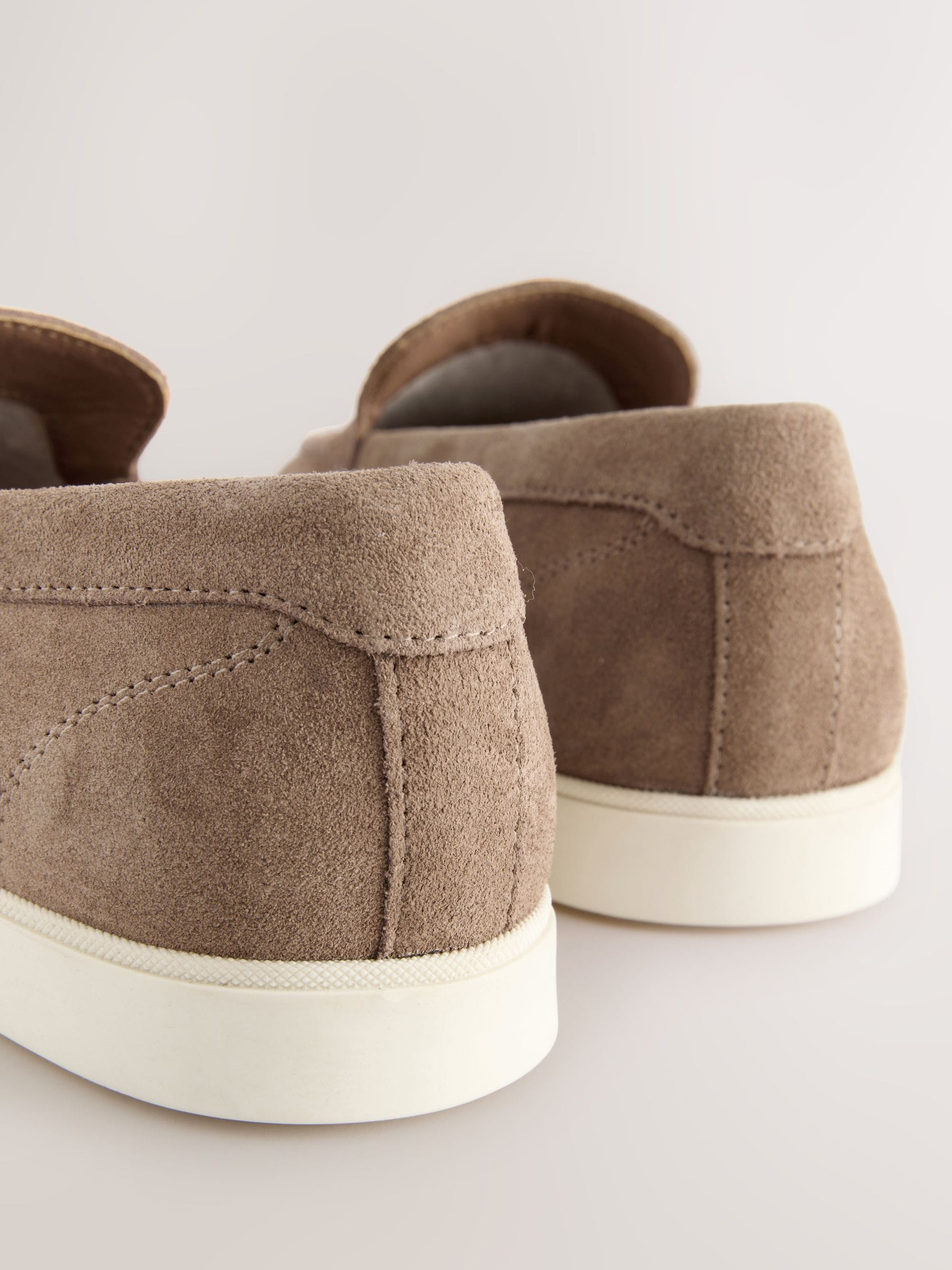 Taupe - Suède instapschoenen