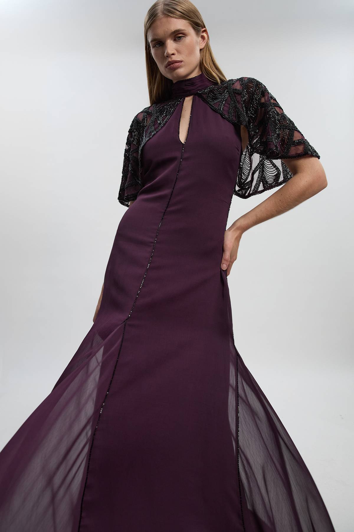 KarenMillen Robe Maxi Tissée à Détail Cape Ajourée Ornée de Cristaux
