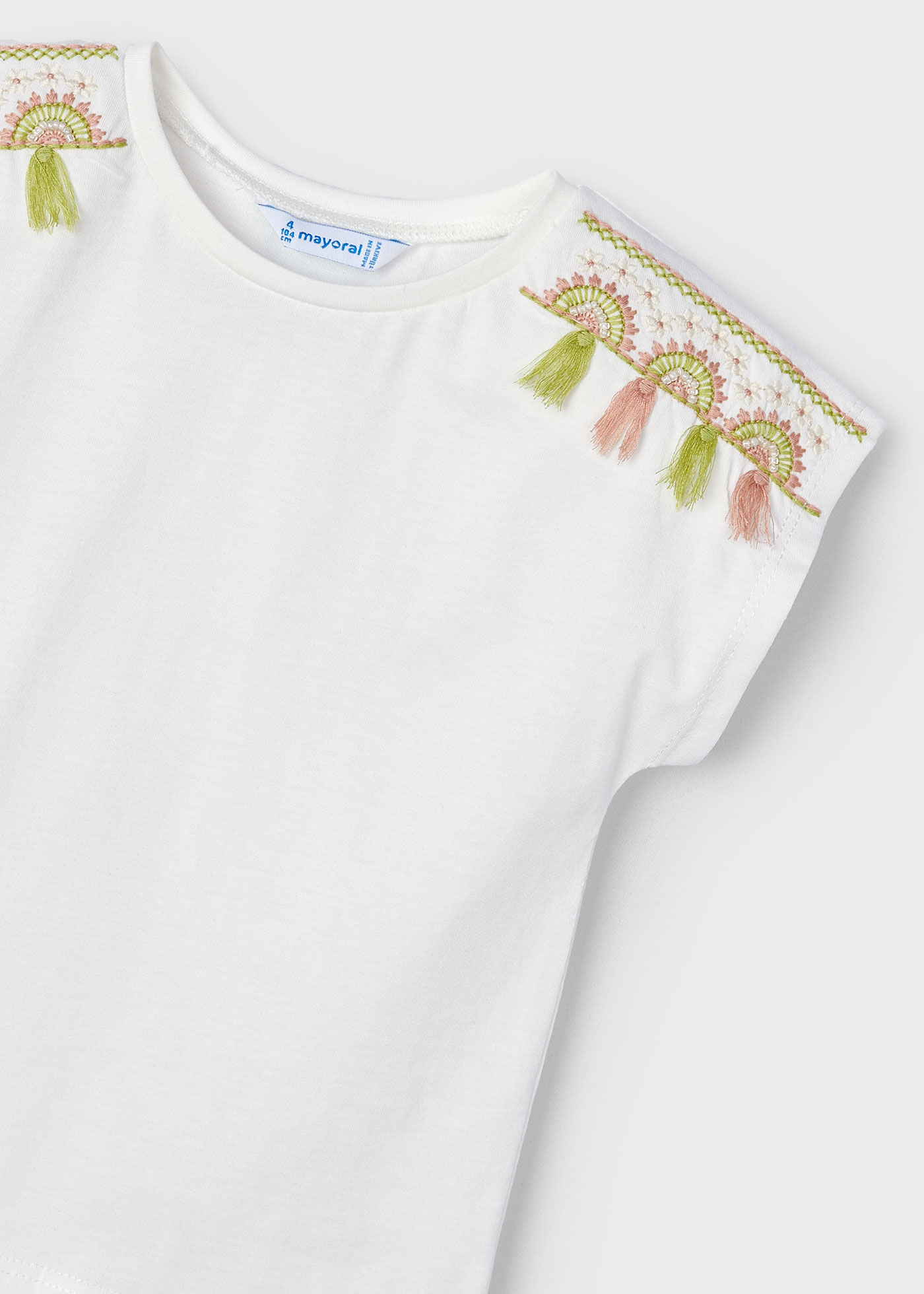 Camiseta Better Cotton com franjas para meninas