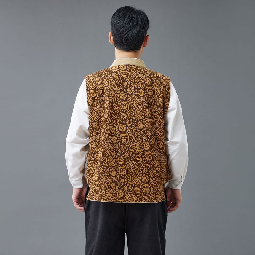 Sparrow Farm - V-hals vest met patroon en kikkerknopen