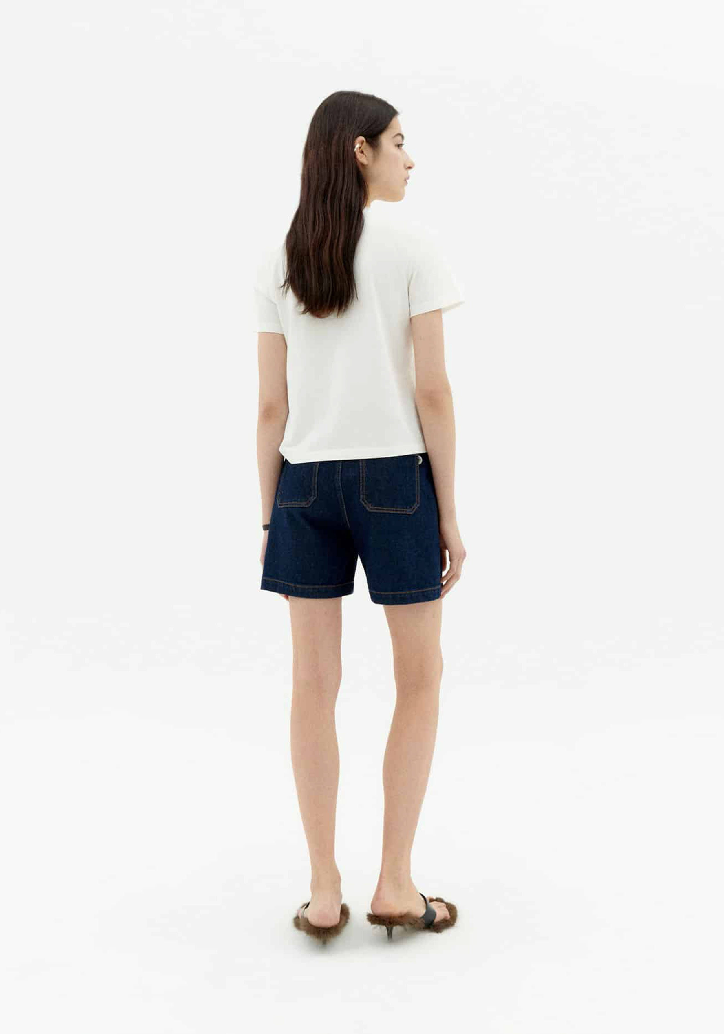 Thinking Mu T-Shirt Ida Love White