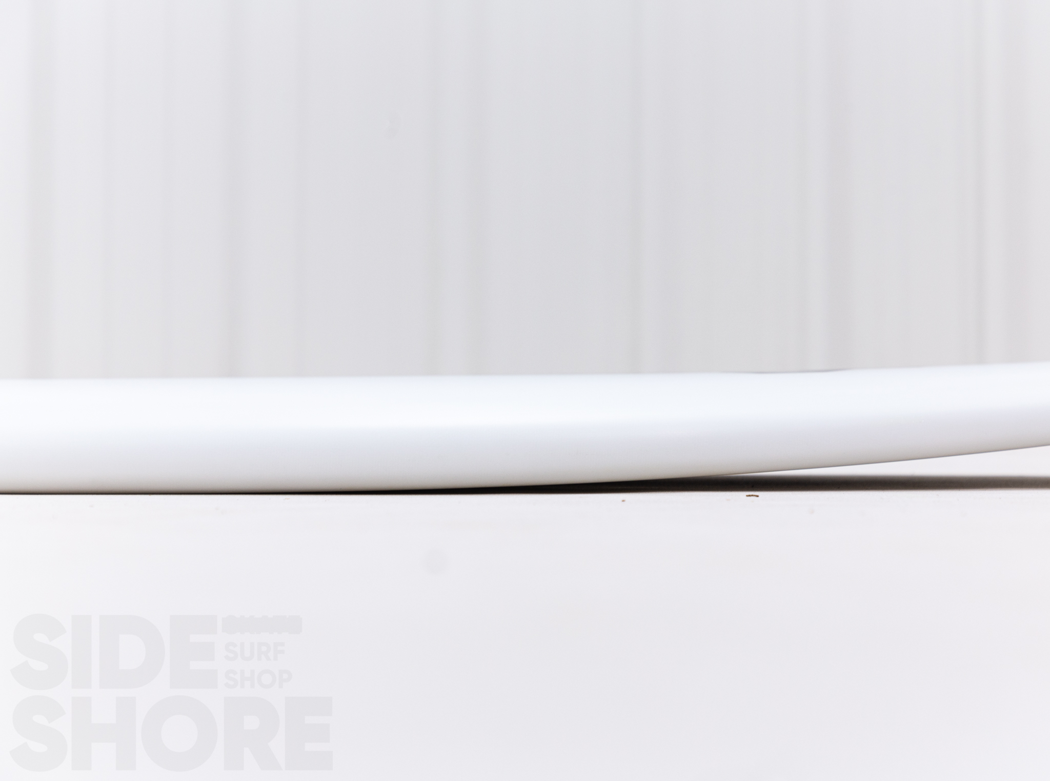 Al Merrick Fever - Spine Tek - 5'10 x 18 1/2