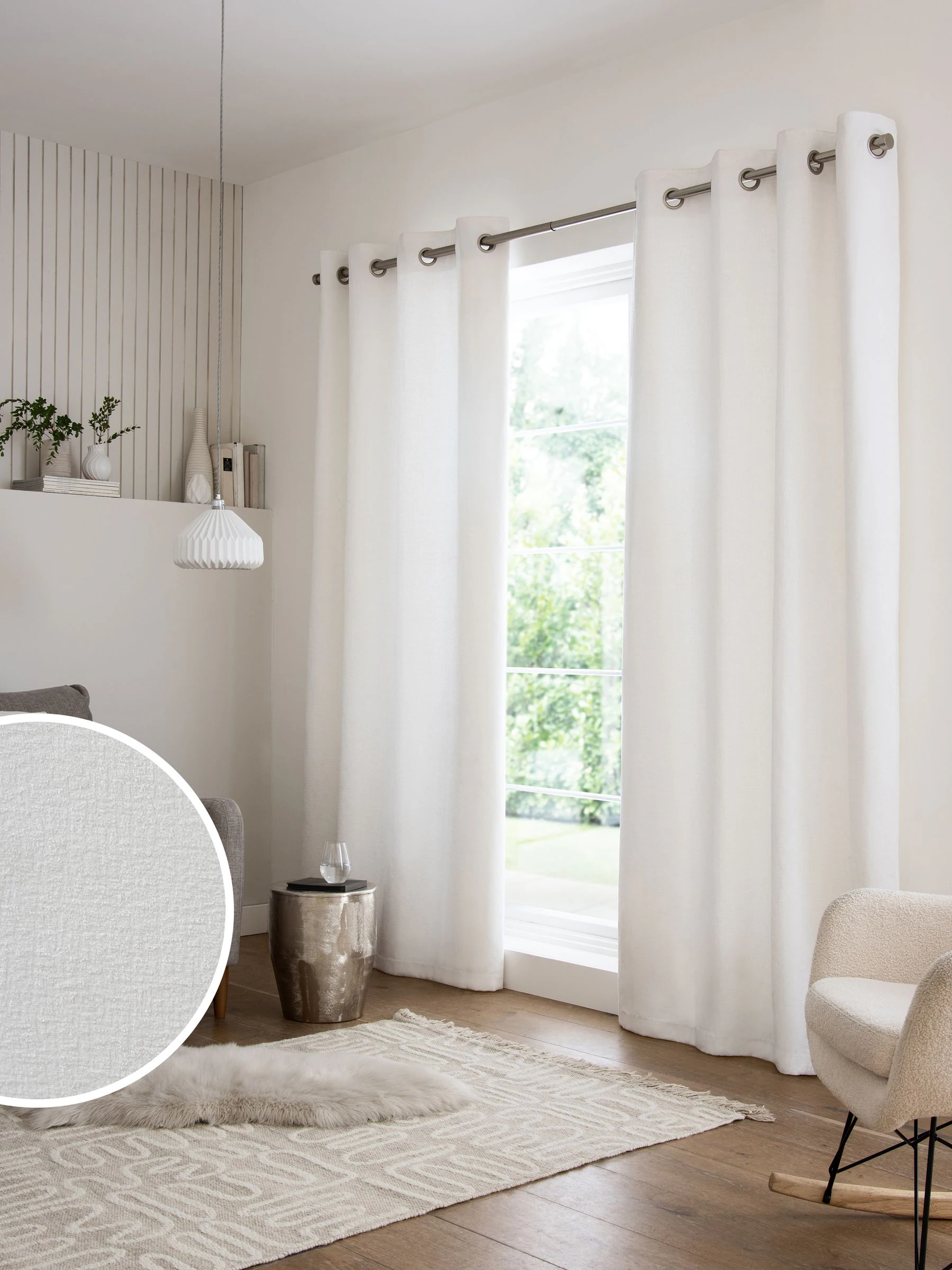 Zware chenille ringgordijnen