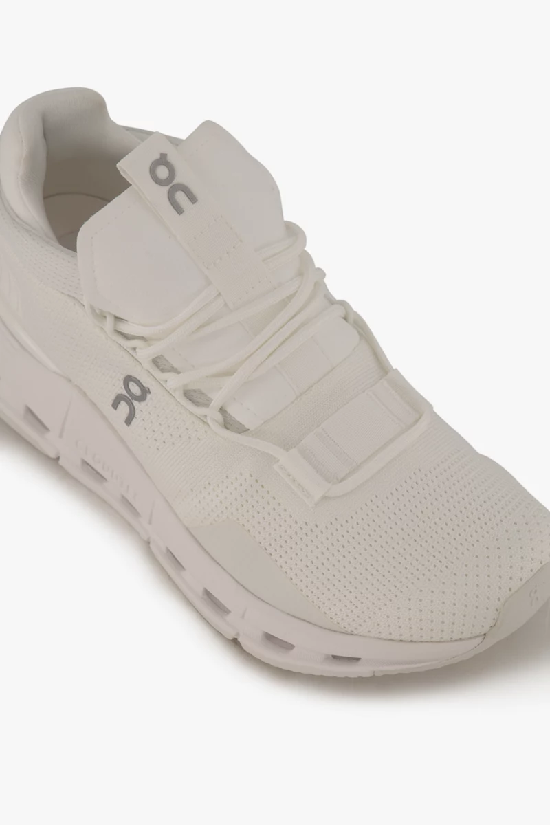 ON Cloudnova Damen Sneaker