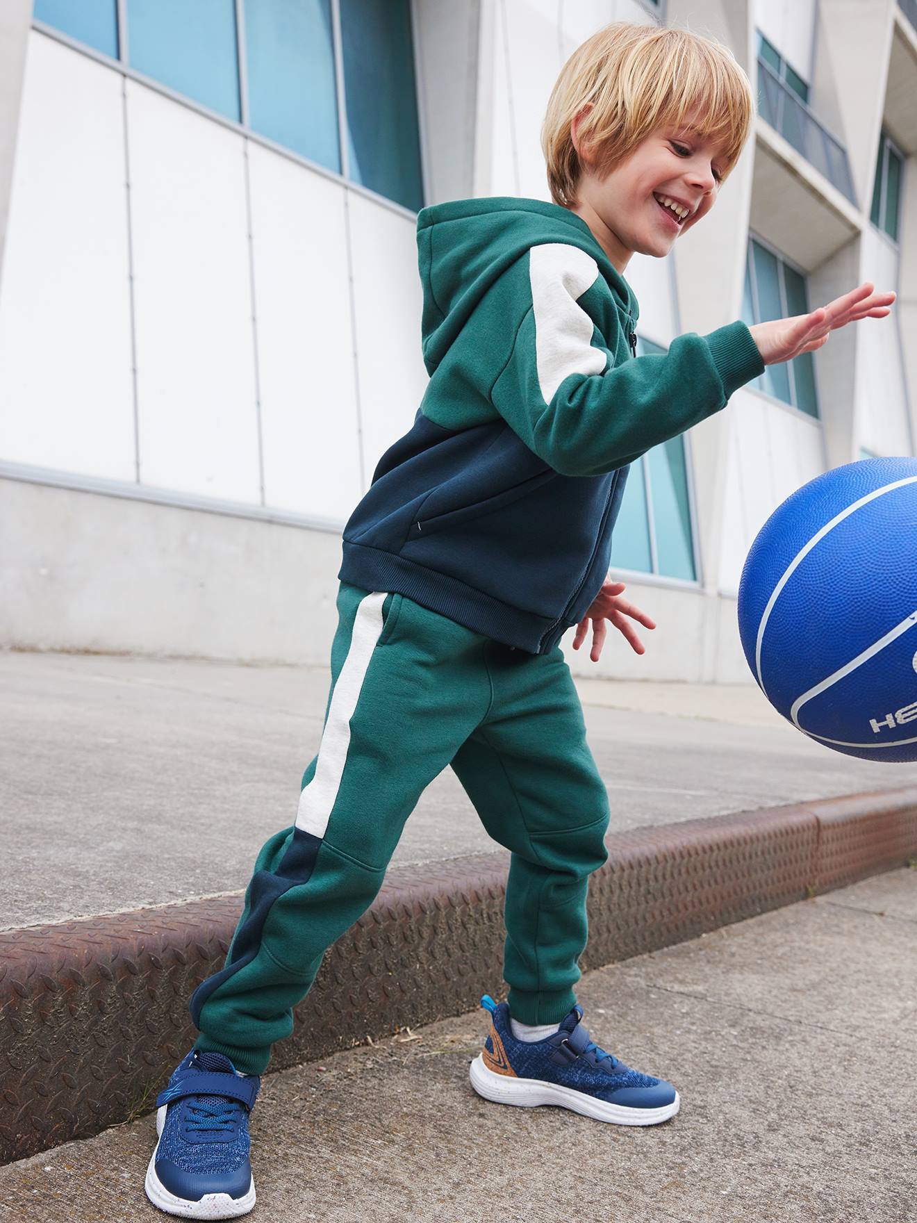 Moletom com capuz e zíper verde com efeito colorblock para meninos