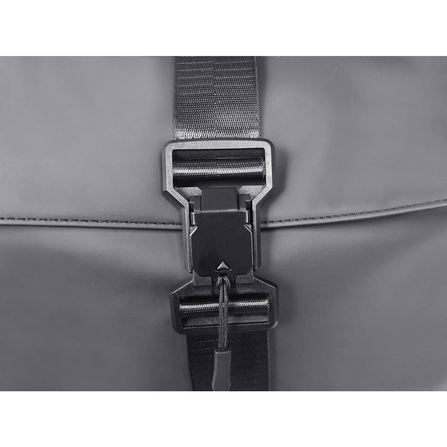 Y1 Roam Backpack