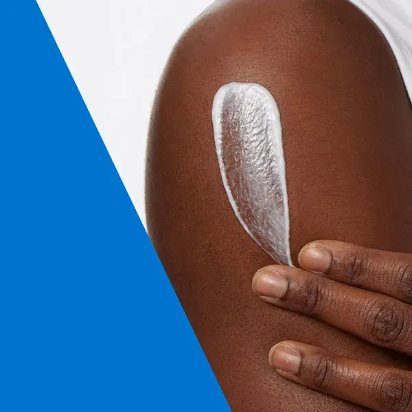 CeraVe Soins Lait Hydratant Intensif Peaux très sèches sujettes aux démangeaisons 236ml