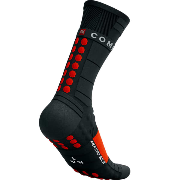 Chaussette running COMPRESSPORT PRO RACING SOCKS WINTER RUN BLACK/HIGH RISK RED