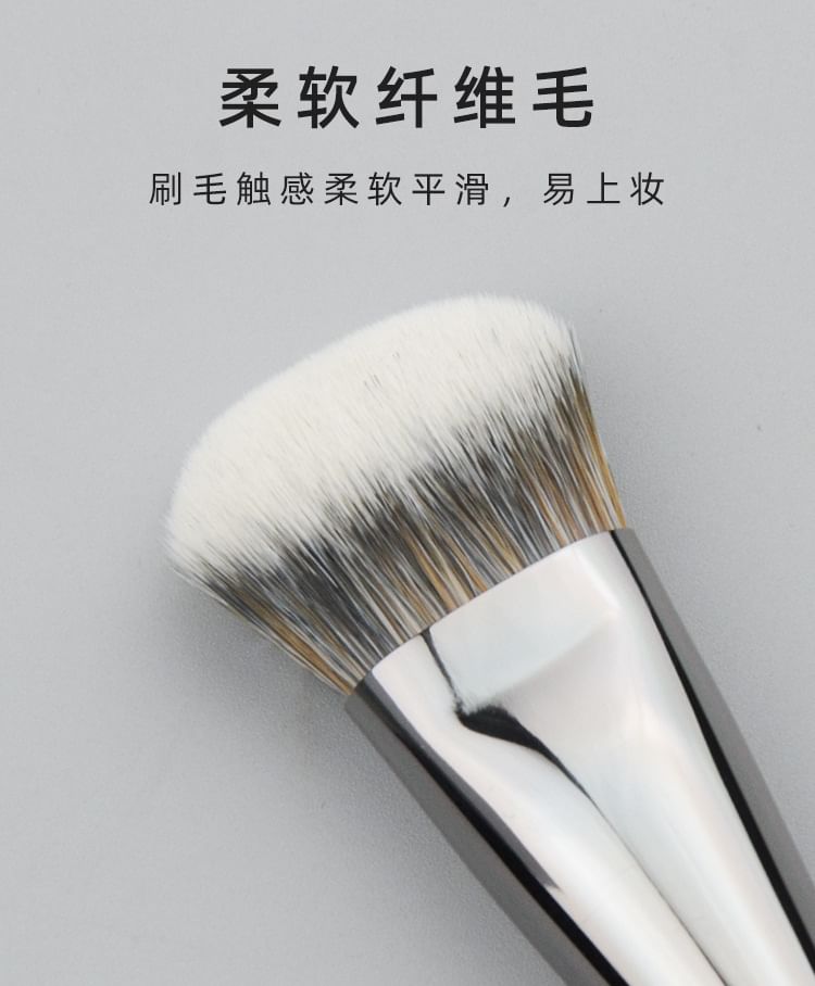 ZOREYA - Schuine foundationkwast