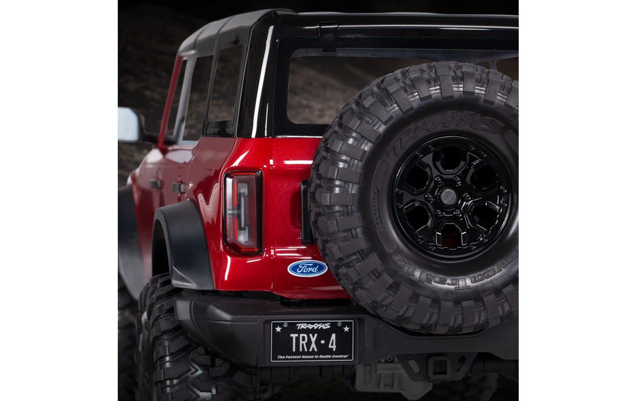 Scale Crawler TRX-4 Ford Bronco 2021, Rot ARTR, 1:10<br>TRX-4 Rockcrawler mit 2-Gang Getriebe, Differentialsperre und offizieller 2021 Ford Bronco Karosserie