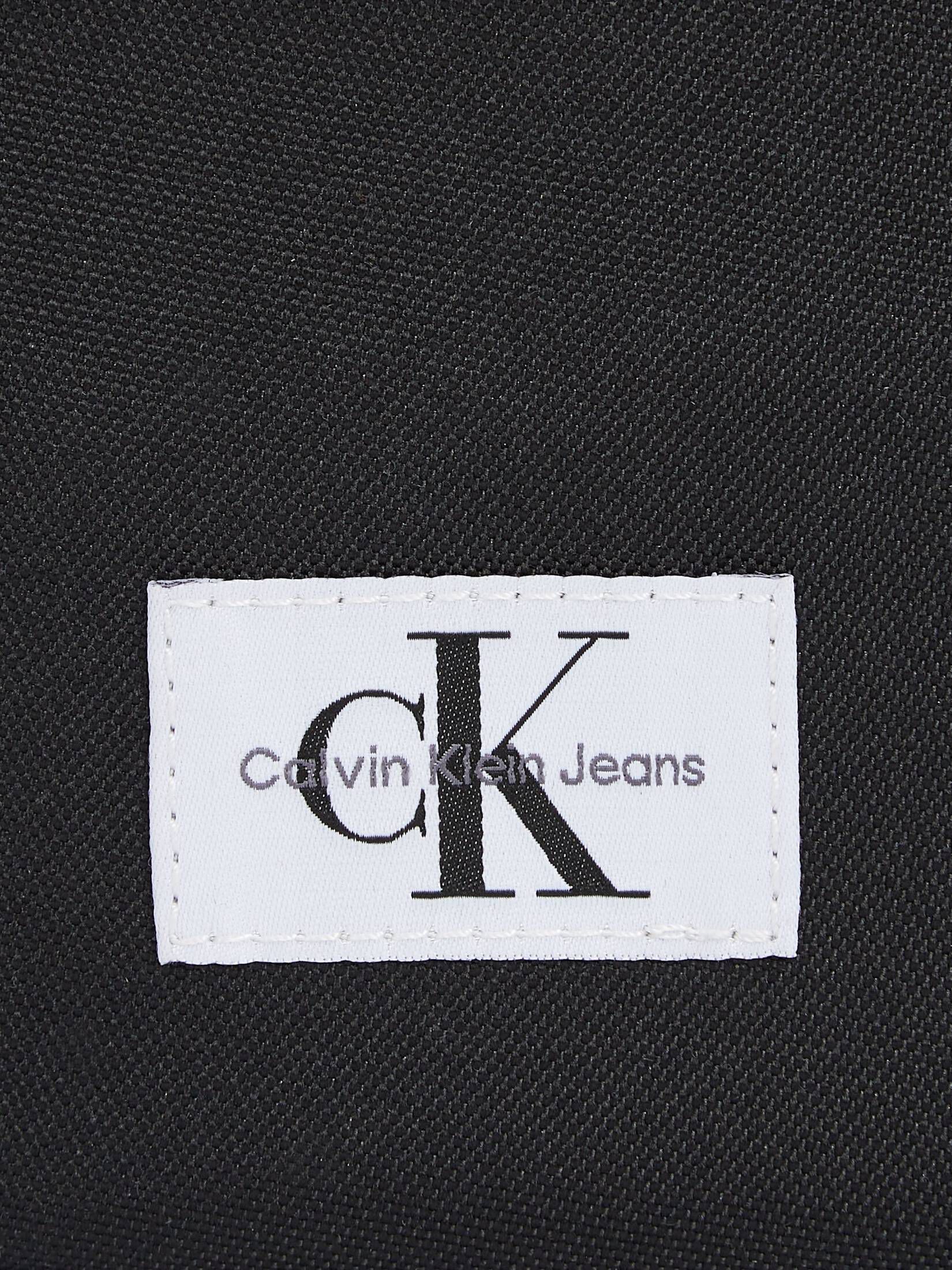 CALVIN KLEIN JEANS| Bauchtasche aus recyceltem Material
