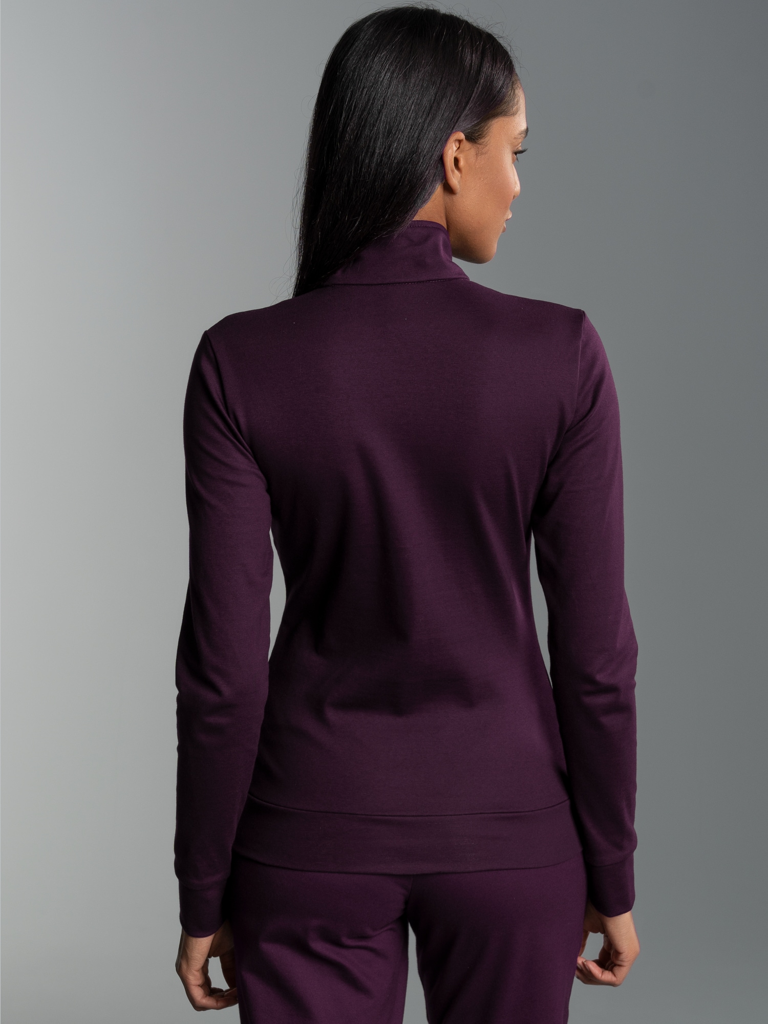Jacke veredelt mit Kristallsteinen Aubergine