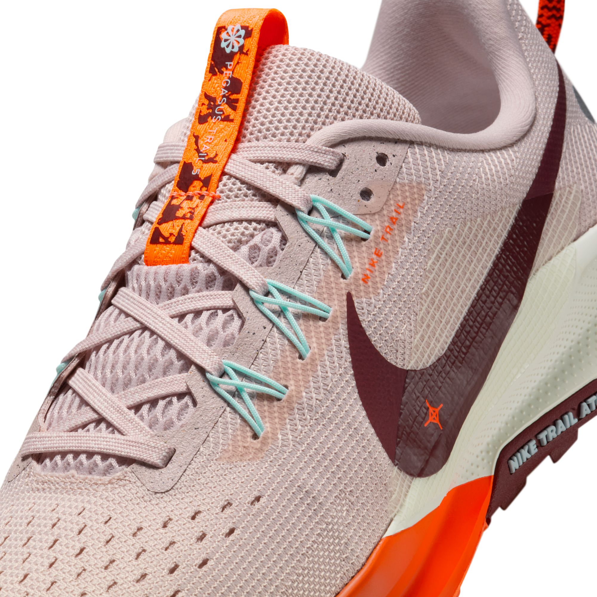 Pegasus Trail 5 Dame 602/Silt Red/Hyper Crimson/Sail/Dark Team Red