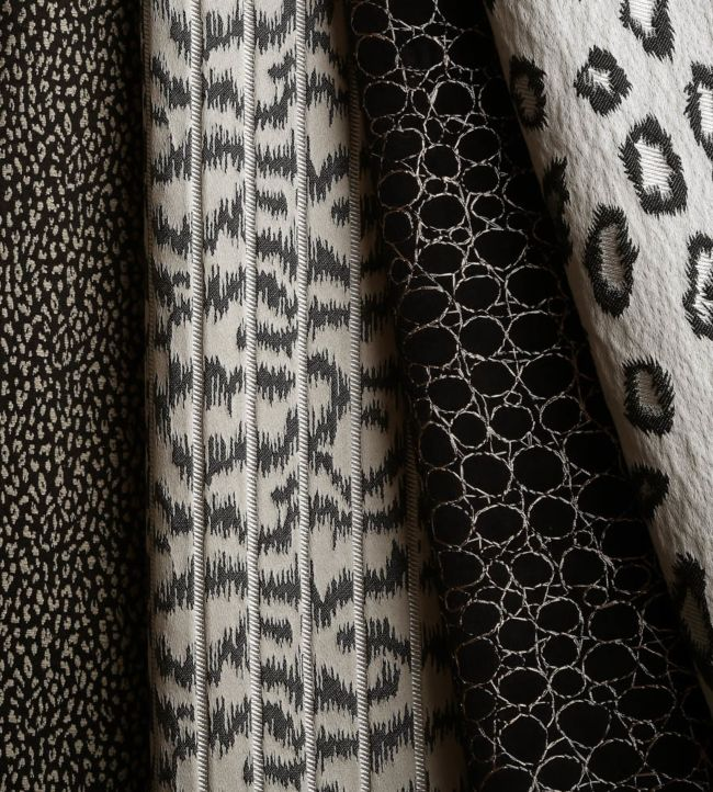 Kussen Faline panterdesign animal instincts Kussen faline bami animal instincts Clay 30 x 50
