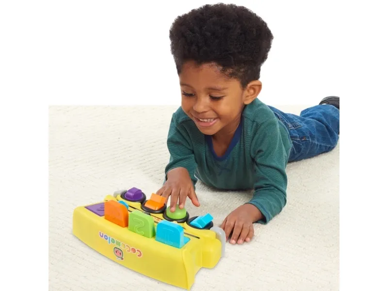 Cocomelon Pop and Play