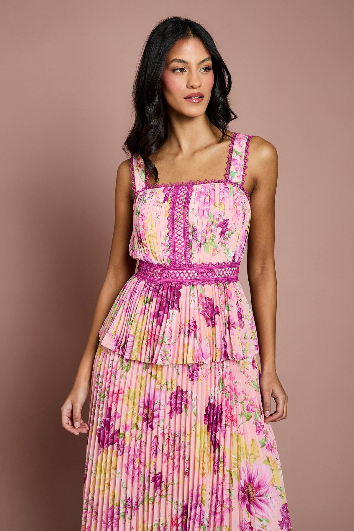 Coast Robe Midi Plissée Imprimée Avec Finitions En Dentelle Petite