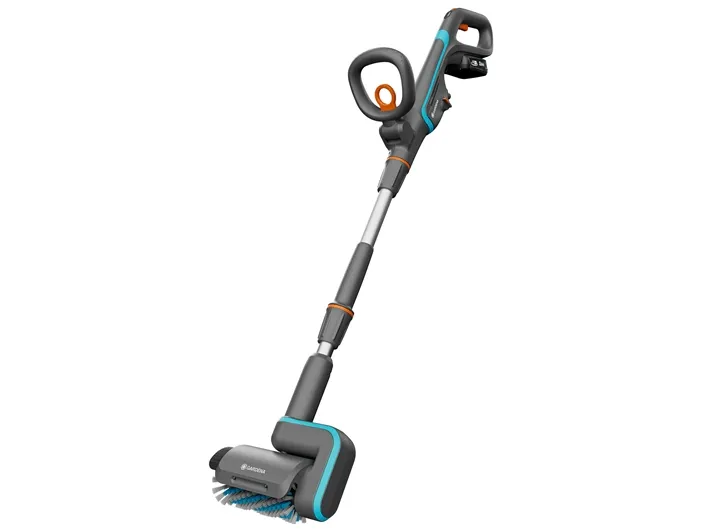 Gardena Batteridrevet overfladerenser AquaBrush Patio 03/18V, sæt