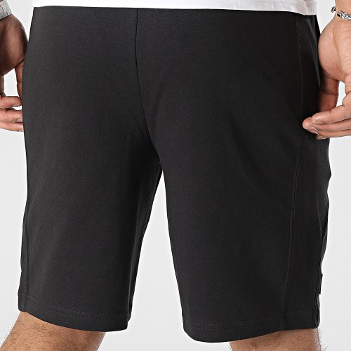 Short Jogging Mercedes AMG Petronas 538474 Noir
