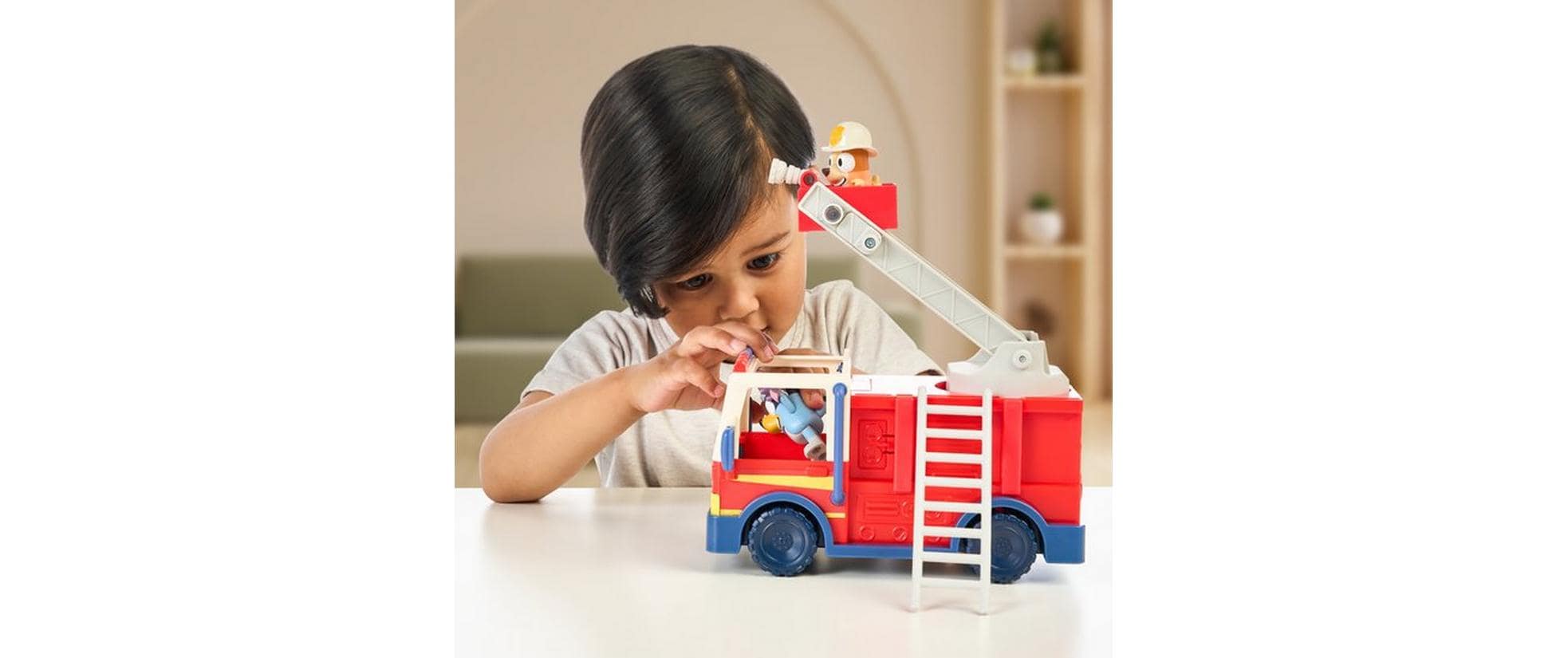 Figurenset Bluey Feuerwehrauto 3 FigurenSpielset mit Bingo, Bluey und Bob Bilby